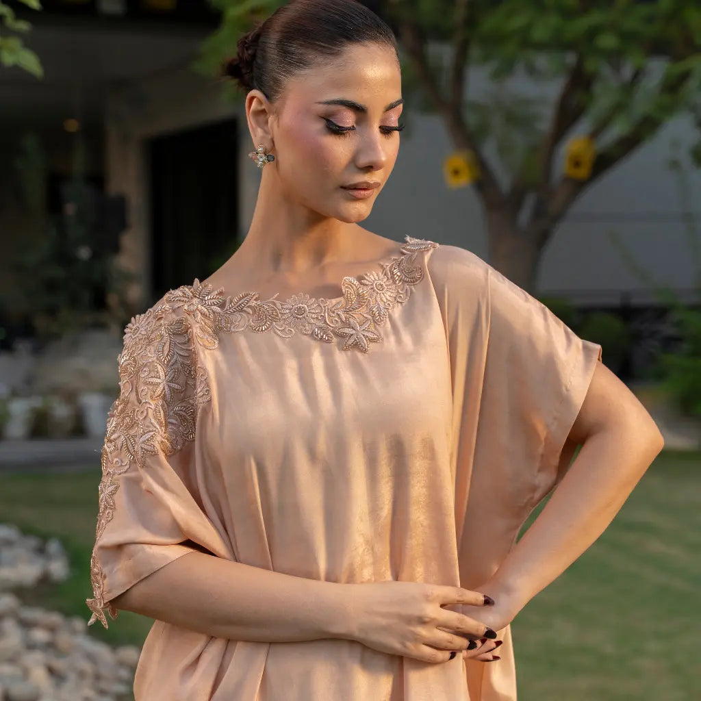 Iris Beige 2PC