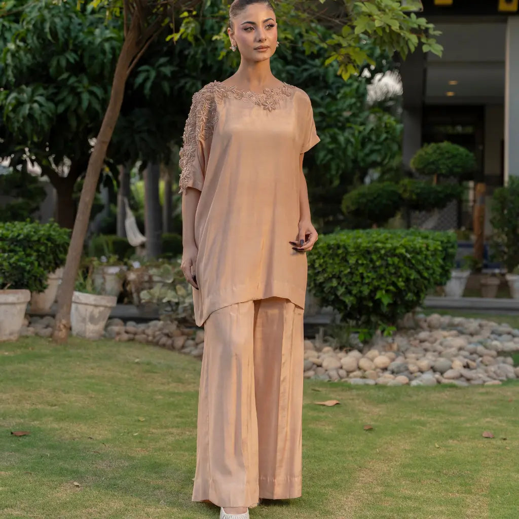 Iris Beige 2PC