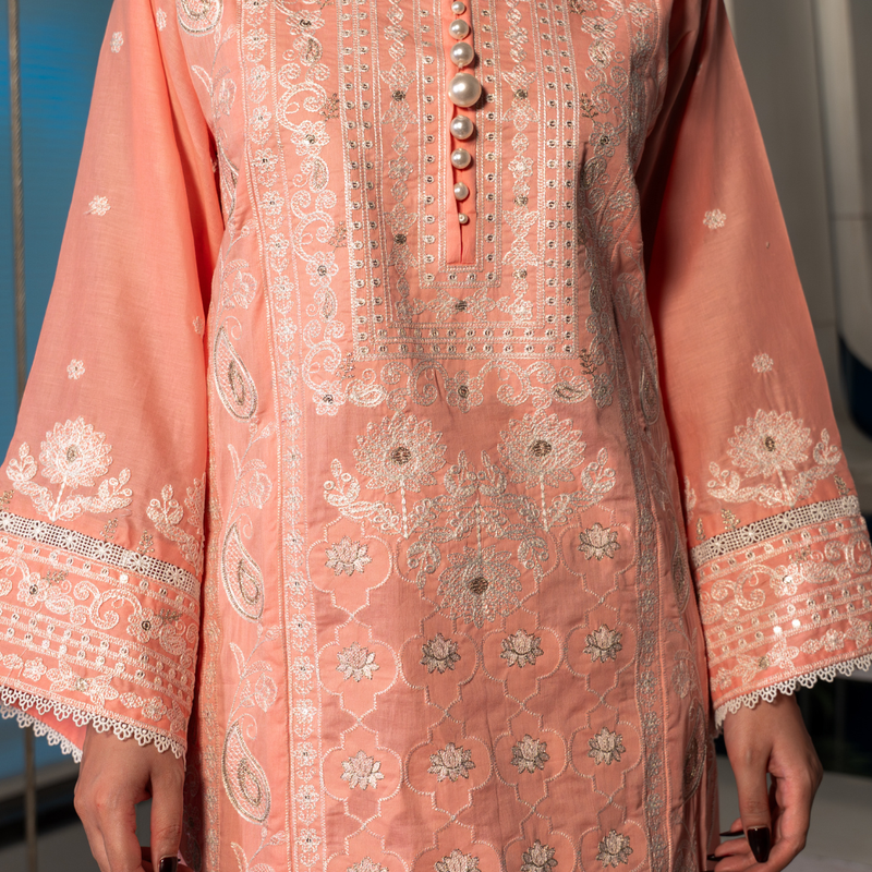 Lotus Peachy Pink