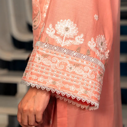Lotus Peachy Pink